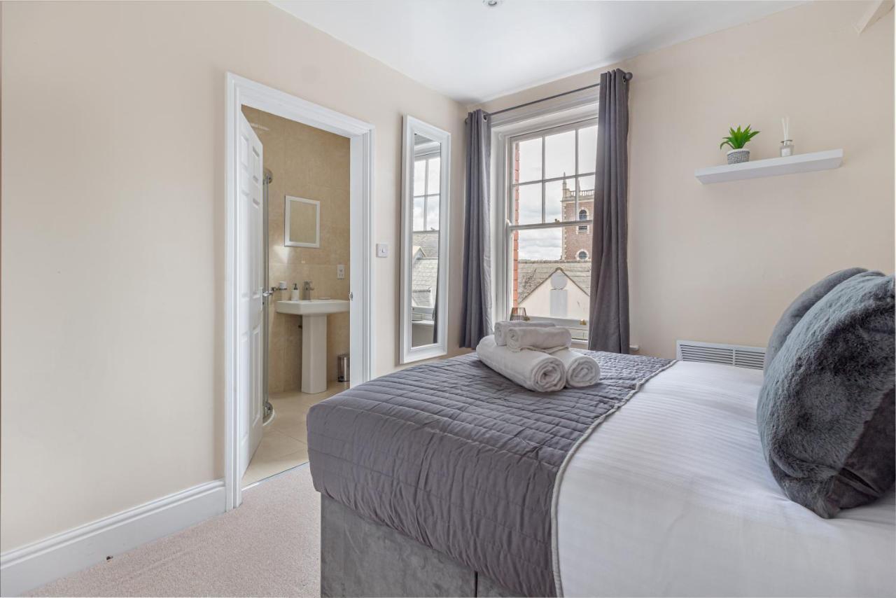 Guest Homes - Trinity Apartment وورسيستير المظهر الخارجي الصورة